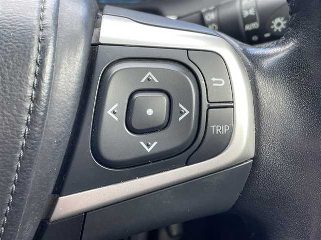 トヨタ ハリアー エレガンス 道東・釧路十勝 2014(平26)年 13万km ホワイトパールクリスタルシャイン 4WD/寒冷地仕様/純正ディーラーOPナビ/ (DISC/SD/BT)/ワンセグTV/バックカメラ/ビルトインETC/社外ドライブレコーダー/革巻きステアリング/ステアリングスイッチ/ハーフレザーシート/パワーシート/ (運転席)/プッシュスタート/スマートキー/スペアキー/社外エンジンスターター/社外17インチAW付サマータイヤ積込/社外17インチAW/純正LEDヘッドライト/オートライト/フォグランプ/ (フロント/リア)/ウインカーミラー/電動格納ミラー/純正ドアバイザー/純正フロアマット/横滑り防止装置/アイドリングストップ/取扱説明書/保証書