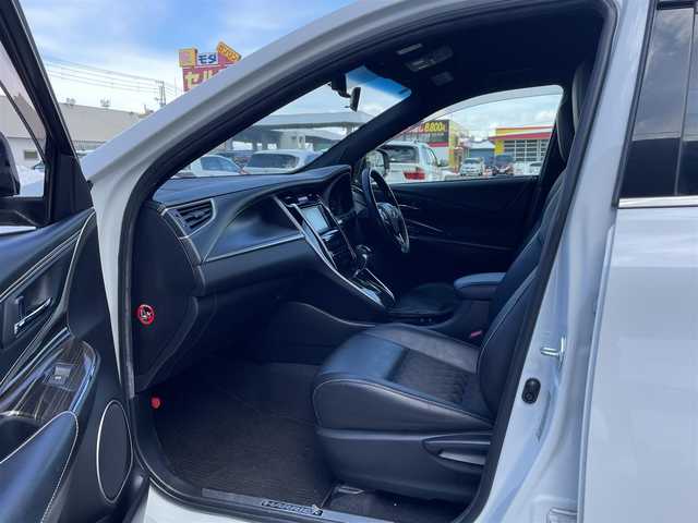 トヨタ ハリアー エレガンス 道東・釧路十勝 2014(平26)年 13万km ホワイトパールクリスタルシャイン 4WD/寒冷地仕様/純正ディーラーOPナビ/ (DISC/SD/BT)/ワンセグTV/バックカメラ/ビルトインETC/社外ドライブレコーダー/革巻きステアリング/ステアリングスイッチ/ハーフレザーシート/パワーシート/ (運転席)/プッシュスタート/スマートキー/スペアキー/社外エンジンスターター/社外17インチAW付サマータイヤ積込/社外17インチAW/純正LEDヘッドライト/オートライト/フォグランプ/ (フロント/リア)/ウインカーミラー/電動格納ミラー/純正ドアバイザー/純正フロアマット/横滑り防止装置/アイドリングストップ/取扱説明書/保証書