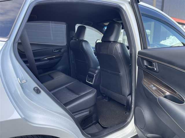 トヨタ ハリアー エレガンス 道東・釧路十勝 2014(平26)年 13万km ホワイトパールクリスタルシャイン 4WD/寒冷地仕様/純正ディーラーOPナビ/ (DISC/SD/BT)/ワンセグTV/バックカメラ/ビルトインETC/社外ドライブレコーダー/革巻きステアリング/ステアリングスイッチ/ハーフレザーシート/パワーシート/ (運転席)/プッシュスタート/スマートキー/スペアキー/社外エンジンスターター/社外17インチAW付サマータイヤ積込/社外17インチAW/純正LEDヘッドライト/オートライト/フォグランプ/ (フロント/リア)/ウインカーミラー/電動格納ミラー/純正ドアバイザー/純正フロアマット/横滑り防止装置/アイドリングストップ/取扱説明書/保証書