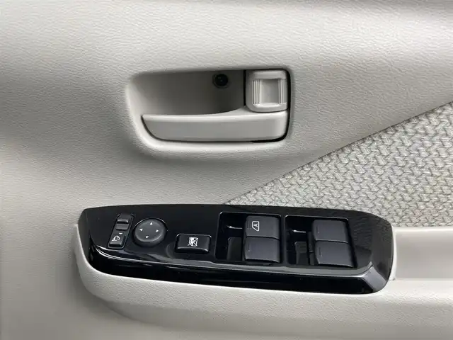 日産 デイズ X 熊本県 2019(令1)年 8.8万km アッシュブラウン/プレミアムオリーブメタリック 純正ナビMM319D-L（ＣＤ・ＤＶＤ・フルセグ・ＢＴ・ＳＤ・ｉｐｏｄ・ＡＵＸ）/全周囲カメラ　/ＥＴＣ　/エマージェンシーブレーキ/衝突軽減ブレーキ/車線逸脱警報機能/先行車発進お知らせ/標識認識機能/アイドリングストップ/純正フロアマット/純正１４インチAW/オートライト　/ＬＥＤヘッドライト/ライトリベライザー/スマートキー/プッシュスタート/スペアキー１本/保証書/取扱説明書