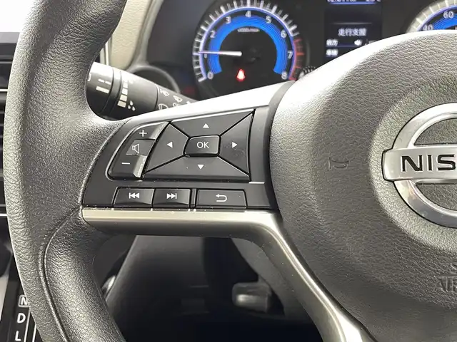日産 デイズ X 熊本県 2019(令1)年 8.8万km アッシュブラウン/プレミアムオリーブメタリック 純正ナビMM319D-L（ＣＤ・ＤＶＤ・フルセグ・ＢＴ・ＳＤ・ｉｐｏｄ・ＡＵＸ）/全周囲カメラ　/ＥＴＣ　/エマージェンシーブレーキ/衝突軽減ブレーキ/車線逸脱警報機能/先行車発進お知らせ/標識認識機能/アイドリングストップ/純正フロアマット/純正１４インチAW/オートライト　/ＬＥＤヘッドライト/ライトリベライザー/スマートキー/プッシュスタート/スペアキー１本/保証書/取扱説明書
