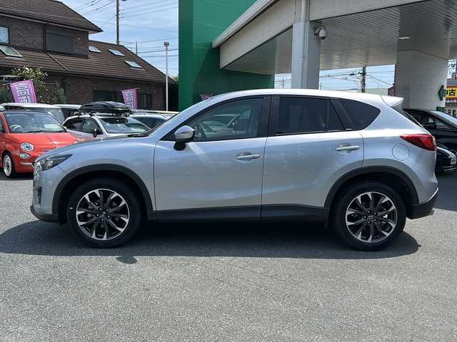 マツダ ＣＸ－５ XD Lパッケージ 埼玉県 2016(平28)年 4.8万km ソニックシルバーM ワンオーナー/本革シート/フロント両席パワーシート/シートポジションメモリー機能/フルセグテレビ/バックカメラ/クルーズコントロール/プッシュスタート/アイドリングストップ/キーレスエントリー/ETC/車間距離自動制御システム/アクセル踏み間違い防止装置/横滑り防止装置/トラクションコントロール/頸部衝撃緩和ヘッドレスト/EBD付きABS/アイドリングストップシステム/ISOFIX対応チャイルドシート固定バー/アルミホイール