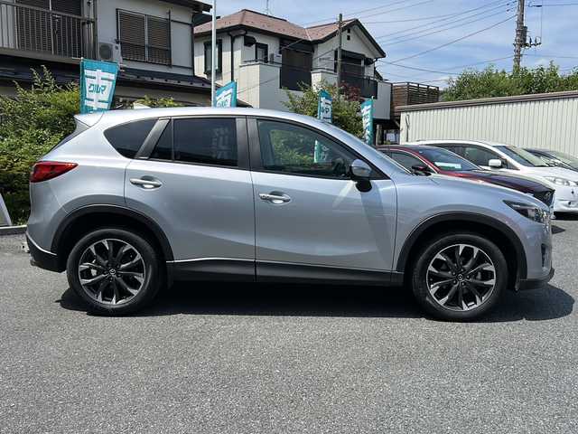 マツダ ＣＸ－５ XD Lパッケージ 埼玉県 2016(平28)年 4.8万km ソニックシルバーM ワンオーナー/本革シート/フロント両席パワーシート/シートポジションメモリー機能/フルセグテレビ/バックカメラ/クルーズコントロール/プッシュスタート/アイドリングストップ/キーレスエントリー/ETC/車間距離自動制御システム/アクセル踏み間違い防止装置/横滑り防止装置/トラクションコントロール/頸部衝撃緩和ヘッドレスト/EBD付きABS/アイドリングストップシステム/ISOFIX対応チャイルドシート固定バー/アルミホイール