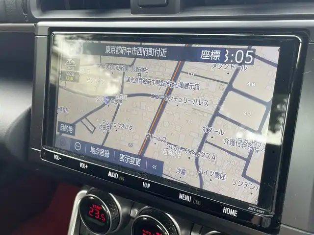 トヨタ ＧＲ８６ RZ 東京都 2022(令4)年 0.2万km クリスタルホワイトパール ワンオーナー/純正9インチSDナビ（NSZT-Y68T）/・Bluetoothオーディオ/USBオーディオ/・フルセグTV/AUX/DVD/バックカメラ/スポーツアルミペダル/クルーズコントロール/シートヒーター（前席）/ドライブレコーダー（前後）/・DC-DR652/取扱説明書/保証書/スペアキー1本/R5/R6年分ディーラー法定整備記録簿