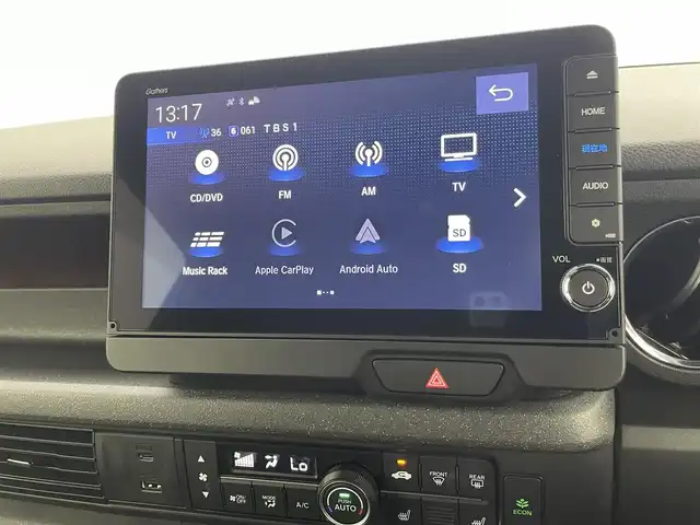 ホンダ Ｎ ＢＯＸ カスタム 群馬県 2024(令6)年 0.6万km プレミアムサンライトホワイトパール 衝突軽減　純正９インチナビ　両側パワースライドドア　　バックカメラ　ＬＥＤオートライト　アダプティブクルーズコントロール　純正１４インチアルミホイール　前後コーナーセンサー　前席シートヒーター　禁煙車