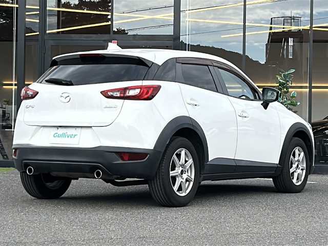 マツダ ＣＸ－３ XD ツーリング 大阪府 2015(平27)年 7.2万km クリスタルホワイトパールマイカ 衝突軽減システム　純正ＳＤナビ　フルセグＴＶ　ＢＴ　CD　DVD　バックカメラ　ハーフレザーシート　ヘッドアップディスプレイ　クルーズコントロール　ＬＥＤヘッドライト　パドルシフト　社外アルミホイール　ＢＳＭ　ETC　3点エアバッグ　オートライト　取扱説明書　保証書　スペアキー　