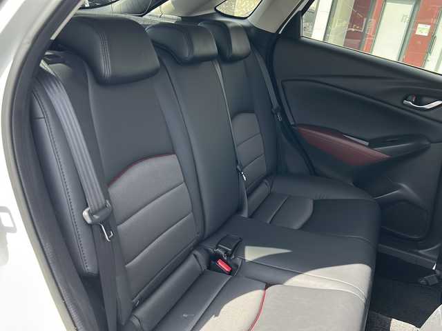 マツダ ＣＸ－３ XD ツーリング 大阪府 2015(平27)年 7.2万km クリスタルホワイトパールマイカ 衝突軽減システム　純正ＳＤナビ　フルセグＴＶ　ＢＴ　CD　DVD　バックカメラ　ハーフレザーシート　ヘッドアップディスプレイ　クルーズコントロール　ＬＥＤヘッドライト　パドルシフト　社外アルミホイール　ＢＳＭ　ETC　3点エアバッグ　オートライト　取扱説明書　保証書　スペアキー　