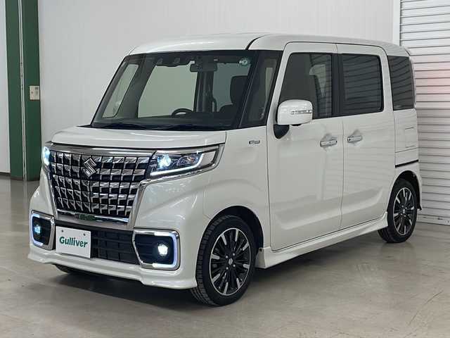 スズキ スペーシア カスタム HYBRID XS 熊本県 2022(令4)年 2.4万km ピュアホワイトP 社外メモリナビ（ＣＤ/ＤＶＤ/ＢＴ/ラジオ）/全方位カメラ/ＥＴＣ/前方ドライブレコーダー/両側パワースライドドア/後方コーナーセンサー/リアサーキュレーター/サンシェード/Ｄ席シートヒーター/ハーフレザーシート/衝突軽減システム/横滑り防止装置/レーンキープアシスト/プッシュスタート/スマートキー/純正15インチＡＷ/社外フロアマット/オートライト/フォグランプ