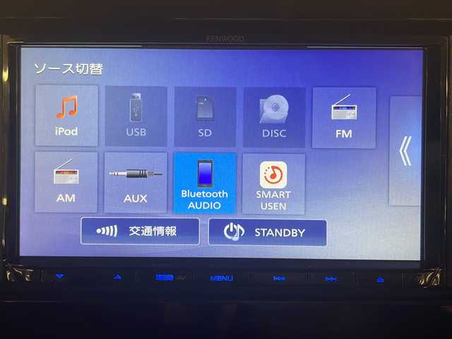 スズキ スペーシア カスタム HYBRID XS 熊本県 2022(令4)年 2.4万km ピュアホワイトP 社外メモリナビ（ＣＤ/ＤＶＤ/ＢＴ/ラジオ）/全方位カメラ/ＥＴＣ/前方ドライブレコーダー/両側パワースライドドア/後方コーナーセンサー/リアサーキュレーター/サンシェード/Ｄ席シートヒーター/ハーフレザーシート/衝突軽減システム/横滑り防止装置/レーンキープアシスト/プッシュスタート/スマートキー/純正15インチＡＷ/社外フロアマット/オートライト/フォグランプ