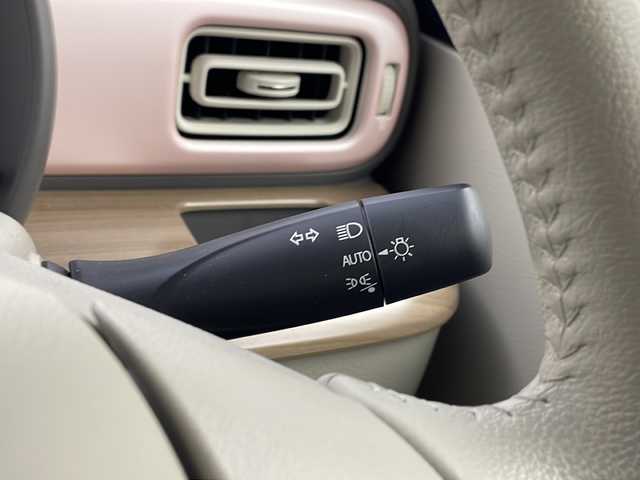 スズキ ラパン X 栃木県 2020(令2)年 2.2万km コフレピンクパールメタリック 禁煙車/純正8インチナビ/フルセグTV/BT/CD/AM/FM/デュアルセンサーブレーキサポート/全方位カメラ/シートヒーター(D/N)/コーナーセンサー/アイドリングストップ/オートライト/キーレスプッシュスタート