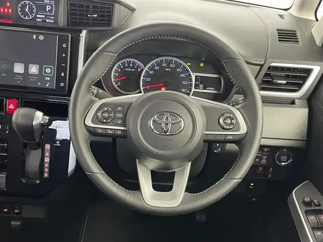 トヨタ ルーミー カスタムG 埼玉県 2022(令4)年 0.1万km ファイアークォーツレッドM 純正９インチディスプレイオーディオ　/パノラミックビューモニター　/ビルトインＥＴＣ２．０　/レーダークルーズコントロール　/前後ドライブレコーダー　/シートヒーター　/両側パワースライドドア　/ＬＥＤオートライト/地デジTV