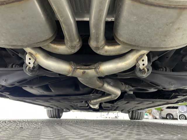 ホンダ シビック ハッチバック 沖縄県 2018(平30)年 8.7万km ホワイトオーキッドパール 禁煙車/ターボ車/衝突軽減ブレーキ/車線逸脱警報/純正ナビ/AM/FM/CD/DVD/ワンセグTV/Bluetooth/バックカメラ/追従式クルーズコントロール/レザーシート/パワーシート/シートヒーター/LEDヘッドライト/純正ドライブレコーダー前方/ビルトインETC/純正18インチアルミホイール/オートライト/保証書/取扱説明書/ABS/カーテンエアバッグ