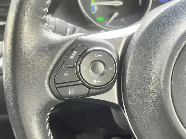 トヨタ Ｃ－ＨＲ S GRスポーツ 島根県 2020(令2)年 2.8万km ブラック/ホワイトパールクリスタルシャイン 2トーン 純正メモリナビ　/フルセグＴＶ　/Ｂｌｕｅｔｏｏｔｈ　/バックカメラ　/ビルトインＥＴＣ　/クルーズコントロール　/ハーフレザーシート/レーンキープアシスト　/衝突軽減システム　/電子パーキングブレーキ/スマートキー/プッシュスタート/盗難防止装置　/純正ＬＥＤヘッドライト　/純正フォグランプ/オートハイビーム　/純正１９インチアルミホイール