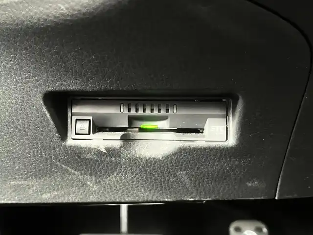 トヨタ Ｃ－ＨＲ S GRスポーツ 島根県 2020(令2)年 2.8万km ブラック/ホワイトパールクリスタルシャイン 2トーン 純正メモリナビ　/フルセグＴＶ　/Ｂｌｕｅｔｏｏｔｈ　/バックカメラ　/ビルトインＥＴＣ　/クルーズコントロール　/ハーフレザーシート/レーンキープアシスト　/衝突軽減システム　/電子パーキングブレーキ/スマートキー/プッシュスタート/盗難防止装置　/純正ＬＥＤヘッドライト　/純正フォグランプ/オートハイビーム　/純正１９インチアルミホイール