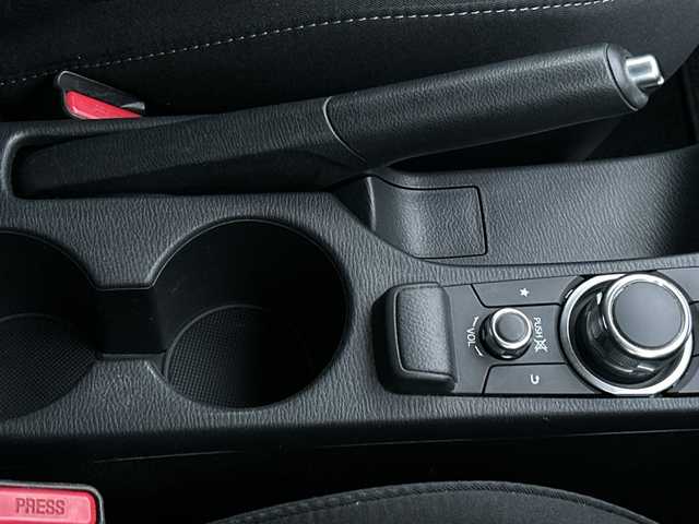 マツダ デミオ XD 茨城県 2015(平27)年 7万km ディープクリスタルブルーマイカ 純正SDナビ/Bluetooth/フルセグTV/バックカメラ/アイドリングストップ/クルーズコントロール/ETC/USB入力端子/横滑り防止装置/衝突軽減システム/オートライト/LEDヘッドライト/コーナーセンサー/純正15インチアルミホイール/純正フロアマット/スマートキー