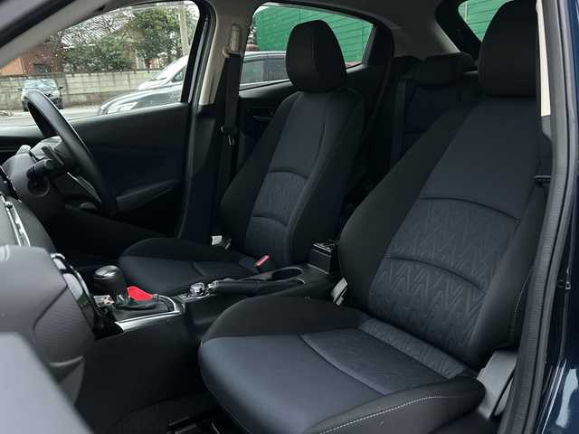 マツダ デミオ XD 茨城県 2015(平27)年 7万km ディープクリスタルブルーマイカ 純正SDナビ/Bluetooth/フルセグTV/バックカメラ/アイドリングストップ/クルーズコントロール/ETC/USB入力端子/横滑り防止装置/衝突軽減システム/オートライト/LEDヘッドライト/コーナーセンサー/純正15インチアルミホイール/純正フロアマット/スマートキー