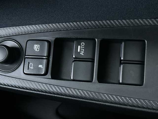 マツダ デミオ XD 茨城県 2015(平27)年 7万km ディープクリスタルブルーマイカ 純正SDナビ/Bluetooth/フルセグTV/バックカメラ/アイドリングストップ/クルーズコントロール/ETC/USB入力端子/横滑り防止装置/衝突軽減システム/オートライト/LEDヘッドライト/コーナーセンサー/純正15インチアルミホイール/純正フロアマット/スマートキー