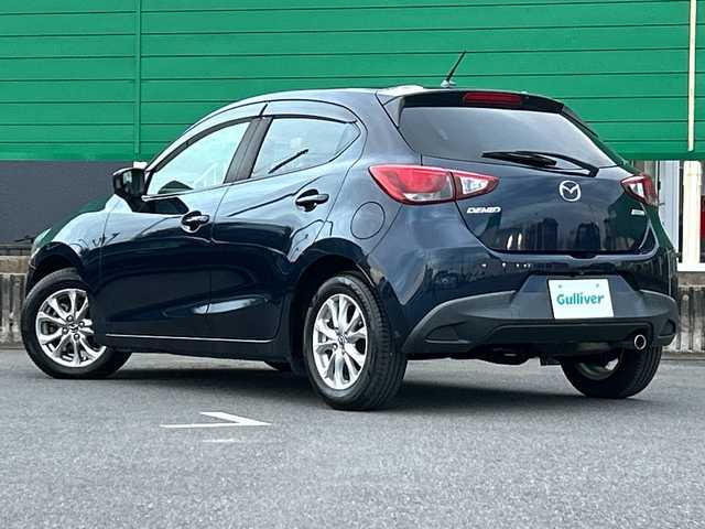 マツダ デミオ XD 茨城県 2015(平27)年 7万km ディープクリスタルブルーマイカ 純正SDナビ/Bluetooth/フルセグTV/バックカメラ/アイドリングストップ/クルーズコントロール/ETC/USB入力端子/横滑り防止装置/衝突軽減システム/オートライト/LEDヘッドライト/コーナーセンサー/純正15インチアルミホイール/純正フロアマット/スマートキー