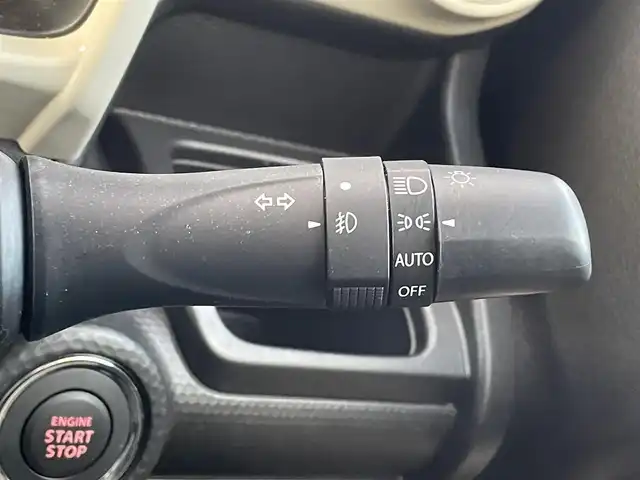 スズキ クロスビー HYBRID MZ 島根県 2019(平31)年 5.1万km ピュアホワイトP 登録時走行距離50497km/保証書/取説/スズキセーフティサポート/・デュアルカメラブレーキサポート/・車線逸脱警報機能/・誤発進抑制機能/・クルーズコントロール/・コーナーセンサー(R)/社外メモリナビ/(フルセグ/Bluetooth/CD/DVD)/全方位カメラ/プッシュスタート/アイドリングストップ/パドルシフト/ETC/ドライブレコーダー/LEDヘッドライト/LEDフォグライト/オートライト/ドアバイザー/16インチ純正アルミホイール/スマートキー