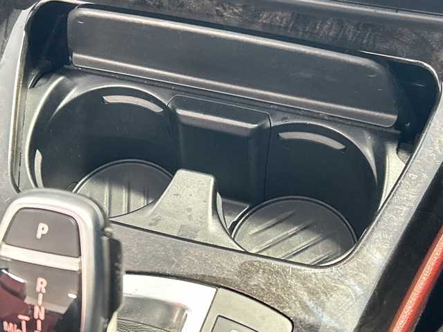 ＢＭＷ ６４０ｉ カブリオレ 千葉県 2013(平25)年 6.6万km 黒 ナビ　バックカメラ　革シート　パワーシート　シートヒーター　エアシート　クルコン　パドルシフト　電動オープン　ミラーＥＴＣ　前後ソナー　オートライト　ＢＢＳ１８インチＡＷ　ブラックグリル