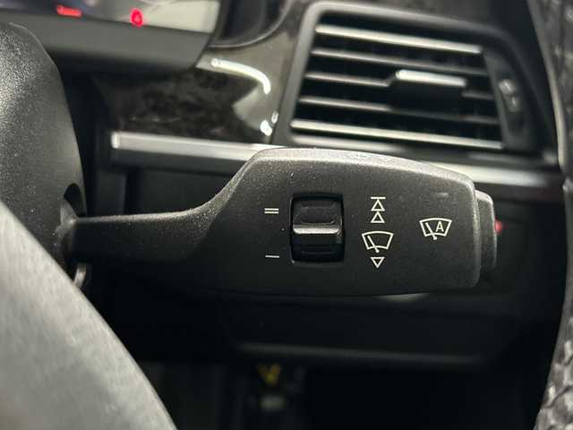 ＢＭＷ ６４０ｉ カブリオレ 千葉県 2013(平25)年 6.6万km 黒 ナビ　バックカメラ　革シート　パワーシート　シートヒーター　エアシート　クルコン　パドルシフト　電動オープン　ミラーＥＴＣ　前後ソナー　オートライト　ＢＢＳ１８インチＡＷ　ブラックグリル