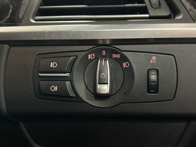 ＢＭＷ ６４０ｉ カブリオレ 千葉県 2013(平25)年 6.6万km 黒 ナビ　バックカメラ　革シート　パワーシート　シートヒーター　エアシート　クルコン　パドルシフト　電動オープン　ミラーＥＴＣ　前後ソナー　オートライト　ＢＢＳ１８インチＡＷ　ブラックグリル