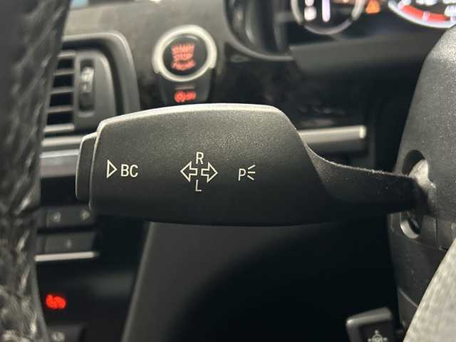 ＢＭＷ ６４０ｉ カブリオレ 千葉県 2013(平25)年 6.6万km 黒 ナビ　バックカメラ　革シート　パワーシート　シートヒーター　エアシート　クルコン　パドルシフト　電動オープン　ミラーＥＴＣ　前後ソナー　オートライト　ＢＢＳ１８インチＡＷ　ブラックグリル