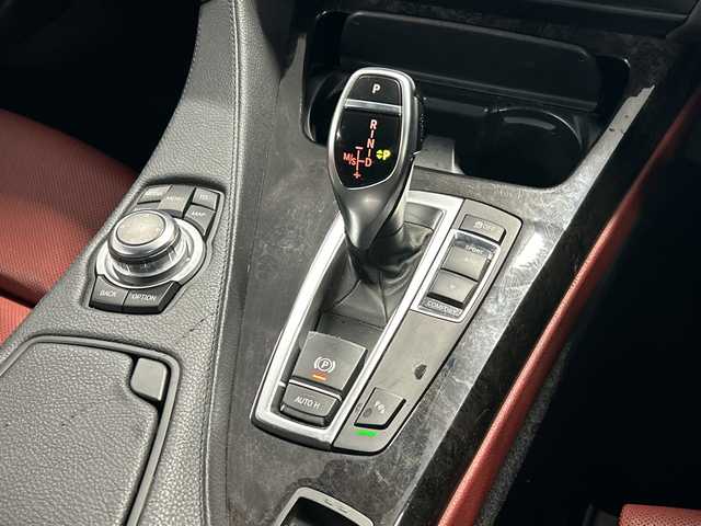 ＢＭＷ ６４０ｉ カブリオレ 千葉県 2013(平25)年 6.6万km 黒 ナビ　バックカメラ　革シート　パワーシート　シートヒーター　エアシート　クルコン　パドルシフト　電動オープン　ミラーＥＴＣ　前後ソナー　オートライト　ＢＢＳ１８インチＡＷ　ブラックグリル