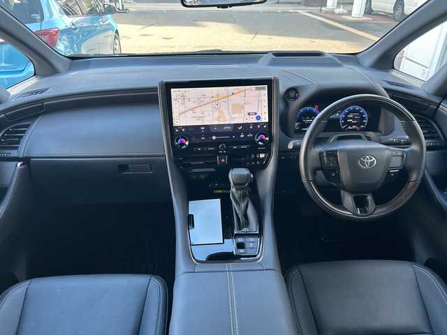 トヨタ アルファード Z 大阪府 2024(令6)年 0.6万km ブラック ワンオーナー/純正ナビ（フルセグTV/Bluetooth/AM・FM）/全周囲カメラ/純正フリップダウンモニター/左右独立ムーンルーフ/HDMI/オットマン/ステアリングヒーター/シートヒーター/エアーシート/両側パワースライドドア/快適温熱シート/ベンチレーションシート/ブレーキホールドボタン電子パーキング/パワーバックドア/3眼LEDヘッドランプ/LEDシーケンシャルターンランプ/ロードサインアシスト/発進遅れ告知機能/ETC2.0