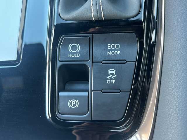 トヨタ アルファード Z 大阪府 2024(令6)年 0.6万km ブラック ワンオーナー/純正ナビ（フルセグTV/Bluetooth/AM・FM）/全周囲カメラ/純正フリップダウンモニター/左右独立ムーンルーフ/HDMI/オットマン/ステアリングヒーター/シートヒーター/エアーシート/両側パワースライドドア/快適温熱シート/ベンチレーションシート/ブレーキホールドボタン電子パーキング/パワーバックドア/3眼LEDヘッドランプ/LEDシーケンシャルターンランプ/ロードサインアシスト/発進遅れ告知機能/ETC2.0