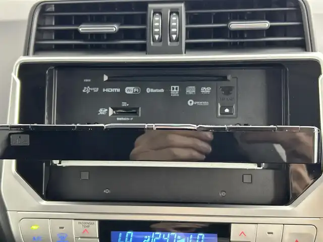 トヨタ ランドクルーザー プラド TX Lパッケージ 道央・札幌 2021(令3)年 1.2万km ブラック ・４WD/・寒冷地仕様/・サンルーフ /・ワンオーナー/・アルパイン９型メモリナビ/ 【CD/DVD/SD/MSV/BT/フルセグ】/・バックカメラ/・衝突被害軽減ブレーキ/・レーンキープアシスト/・レーダークルーズコントロール/・オートハイビーム/・クリアランスソナー /・黒革シート/・パワーシート /・シートヒーター /・エアシート /・オートハイビーム/・オートライト/・LEDヘッドライト/・フォグライト/・リアフォグ/・ヘッドライトウォッシャー/・GPSレーダー/・純正エンジンスターター /・社外AWスタッドレス積み込み/・純正ステップ積み込み