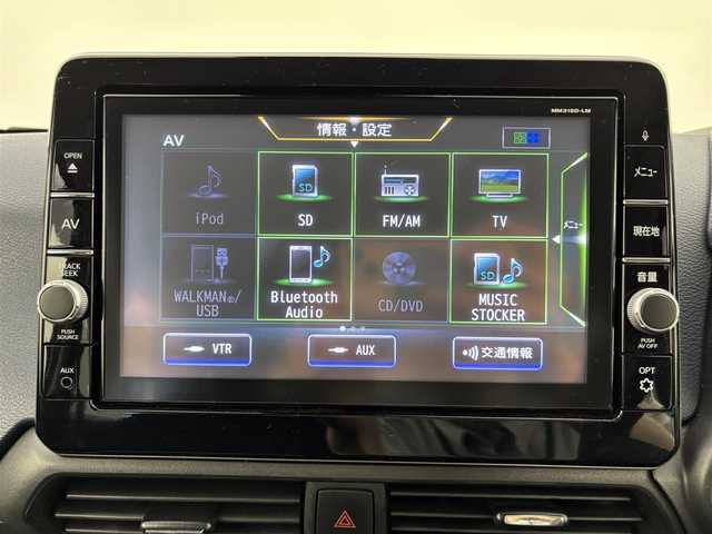 三菱 ｅＫクロス T 福岡県 2019(令1)年 7.3万km チタニウムグレーメタリック 純正９型ナビ（ＢＴ，フルセグＴＶ）　/バックカメラ　/ＥＴＣ　/前方ドラレコ　/コーナーセンサー　/衝突軽減ブレーキ　/レーンキープ　/アイドリングストップ　/シートヒーター　/純正１５インチＡＷ　/ＬＥＤヘッドライト