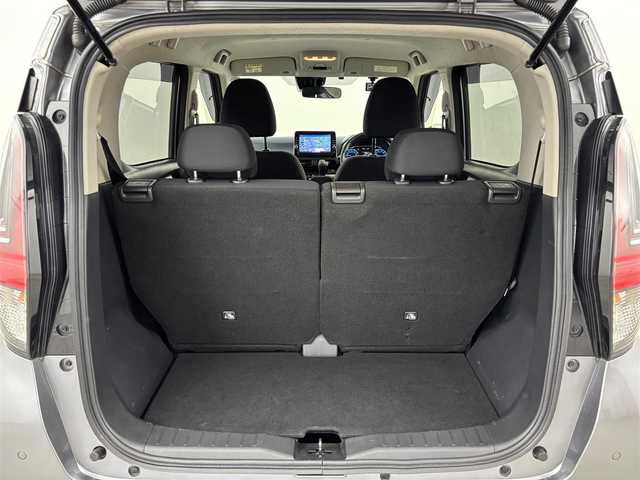 三菱 ｅＫクロス T 福岡県 2019(令1)年 7.3万km チタニウムグレーメタリック 純正９型ナビ（ＢＴ，フルセグＴＶ）　/バックカメラ　/ＥＴＣ　/前方ドラレコ　/コーナーセンサー　/衝突軽減ブレーキ　/レーンキープ　/アイドリングストップ　/シートヒーター　/純正１５インチＡＷ　/ＬＥＤヘッドライト