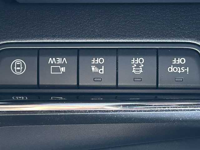 マツダ マツダ３セダン 20S プロアクティブ 愛媛県 2020(令2)年 6.9万km スノーフレイクホワイトパールマイカ 登録時走行距離：69018Km/メーカーオプション純正SDナビ/AM/FM/フルセグTV/DVD/Bluetooth/BOSEスピーカー/ヘッドアップディスプレイ/全周囲カメラ/前方ドライブレコーダー/横滑り防止装置/衝突軽減システム/ビルトインETC/パーキングアシスト/LEDヘッドライト/オートライト/フォグランプ/エンジンスタートボタン/シートヒーター/ハンドルヒーター/スマートキー/純正アルミホイール/純正フロアマット/シートメモリー