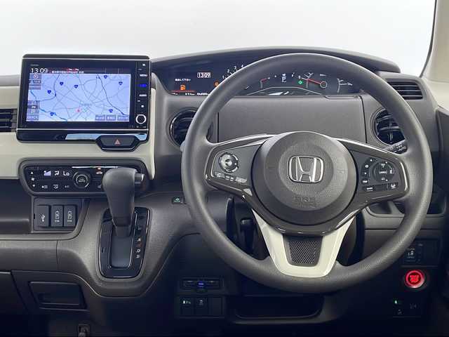 ホンダ Ｎ ＢＯＸ L 栃木県 2020(令2)年 6.5万km ブリティッシュグリーンP 純正8インチナビ/Bluetooth/フルセグTV/CD/DVD/SD/USB/ホンダセンシング/衝突被害軽減ブレーキ/レーダークルーズコントロール/誤発進抑制/車線維持支援/オートハイビーム/クリアランスソナー/バックカメラ/左側パワースライドドア/シートヒーター/LEDヘッドライト/フォグランプ/ビルトインETC/純正前後ドライブレコーダー/純正フロアマット/USB入力端子/純正14インチアルミホイール/サイド+カーテンエアバッグ/スマートキー×2本/保証書、取扱説明書付属