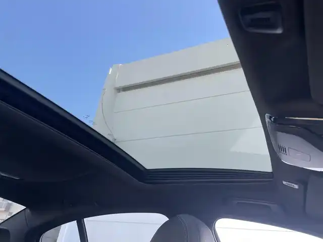 ＢＭＷ ５２３ｄ Mスポーツ 東京都 2017(平29)年 7.2万km アルピンホワイトⅢ 純正ＨＤＤナビ、フルセグＴＶ/ドライビングアシストプラス/・アクティブクルーズコントロール/・ステアリング/レーンコントロールアシスト/・レーンディバーチャーウォーニング/・レーンチェンジウォーニング/・アクティブサイドコリジョンプロテクション/・前車接近警告機能/・衝突回避/被害軽減ブレーキ/・後車衝突警告機能/・クロストラフィックウォーニング/パーキングアシストプラス/全方位カメラ/サンルーフ/ブラインドスポットモニター/レザーシート/全席シートヒーター/コーナーセンサー/ＬＥＤヘッドランプ/純正19インチAW(Mスポーツ)/Mスポーツサスペンション/ETC/保証書、取説/スペアキー有