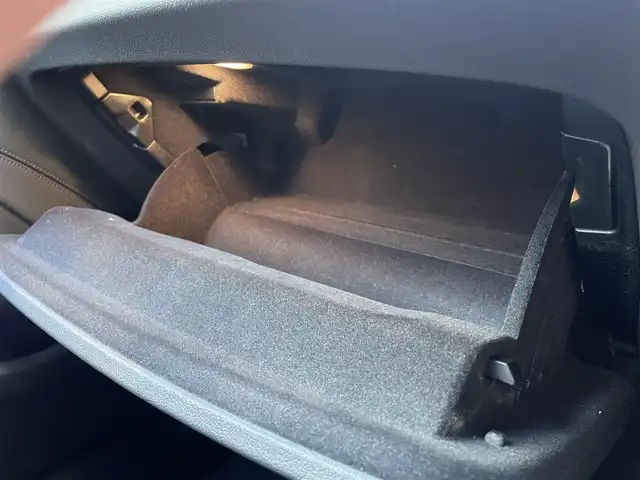 ＢＭＷ ５２３ｄ Mスポーツ 東京都 2017(平29)年 7.2万km アルピンホワイトⅢ 純正ＨＤＤナビ、フルセグＴＶ/ドライビングアシストプラス/・アクティブクルーズコントロール/・ステアリング/レーンコントロールアシスト/・レーンディバーチャーウォーニング/・レーンチェンジウォーニング/・アクティブサイドコリジョンプロテクション/・前車接近警告機能/・衝突回避/被害軽減ブレーキ/・後車衝突警告機能/・クロストラフィックウォーニング/パーキングアシストプラス/全方位カメラ/サンルーフ/ブラインドスポットモニター/レザーシート/全席シートヒーター/コーナーセンサー/ＬＥＤヘッドランプ/純正19インチAW(Mスポーツ)/Mスポーツサスペンション/ETC/保証書、取説/スペアキー有