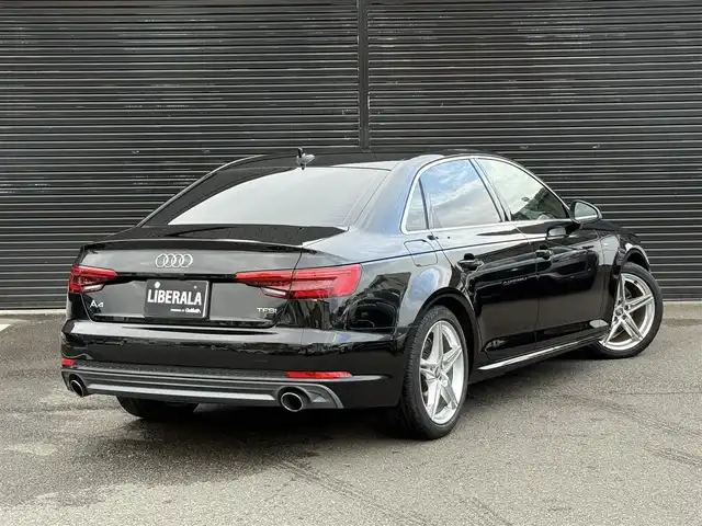 アウディ Ａ４ 2.0TFSIスポーツ S ライン PKG 静岡県 2016(平28)年 2.6万km ミトスブラックメタリック ハーフレザーシート/マトリクスLEDヘッドライト/バーチャルコックピット/MMI/(CD/DVD/Bluetooth/フルセグ)/バックカメラ/クルーズコントロール/レーンキープアシスト/パーキングアシスト/アドバンストキー/パワーシート/シートヒーター/ETC/フロアマット/純正18インチアルミホイール/保証書/取説/スペアキー