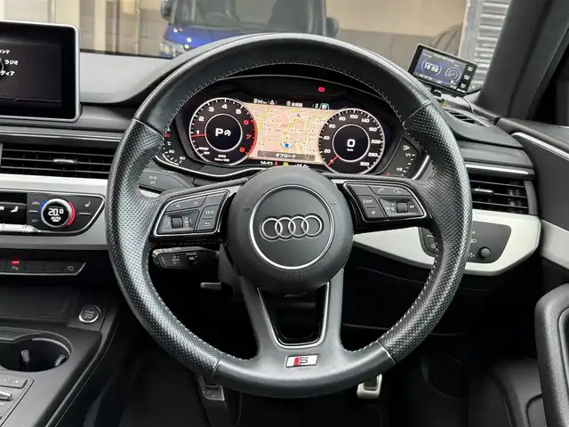 アウディ Ａ４ 2.0TFSIスポーツ S ライン PKG 静岡県 2016(平28)年 2.6万km ミトスブラックメタリック ハーフレザーシート/マトリクスLEDヘッドライト/バーチャルコックピット/MMI/(CD/DVD/Bluetooth/フルセグ)/バックカメラ/クルーズコントロール/レーンキープアシスト/パーキングアシスト/アドバンストキー/パワーシート/シートヒーター/ETC/フロアマット/純正18インチアルミホイール/保証書/取説/スペアキー