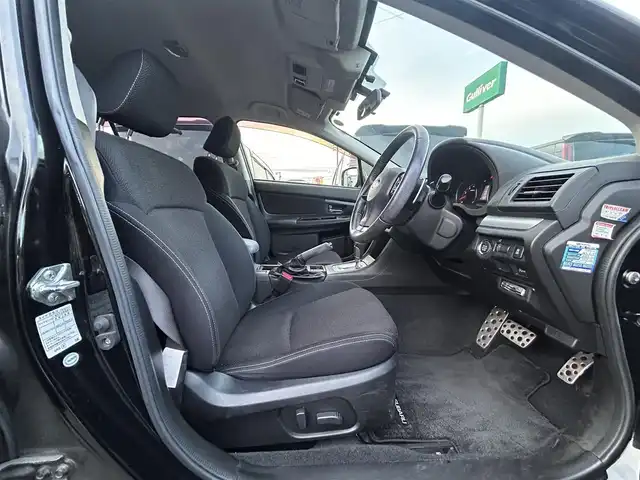 スバル インプレッサ ＸＶ 2．0i－L アイサイト 大阪府 2012(平24)年 8.4万km クリスタルブラックシリカ 社外ナビ（フルセグ/BT/DVD/CD)/バックカメラ/レーダークルーズコントロール/衝突被害軽減システム/レーンキープアシスト/横滑り防止装置/アイドリングストップ/パワーシート/MTモード付AT/純正フロアマット/純正AW（17inch)/ビルトインETC/スペアキー1本/保証書/取扱説明書