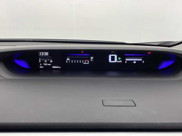 ホンダ ステップワゴン スパーダ クルスピセンシング 宮崎県 2021(令3)年 5.9万km プラチナホワイトパール ワンオーナー/Honda SENSING/〇衝突軽減ブレーキ〈CMBS〉/〇誤発進抑制機能/〇歩行者事故低減ステアリング/〇路外逸脱抑制機能/〇渋滞追従機能付ACC〈アダプティブ・クルーズ・コントロール〉/〇LKAS〈車線維持支援システム〉/〇先行車発進お知らせ機能/〇標識認識機能/純正10インチSDナビ/フルセグTV/CD/DVD/Bluetooth/バックカメラ/純正11.6インチ後席フリップダウンモニター(VM-185EN)/両側パワースライドドア/わくわくゲート/FABTECT(撥水撥油シート)/シートヒーター/パドルシフト/純正17インチAW/ビルトインETC2.0/LEDヘッドライト/前後ドライブレコーダー/スマートキー×2/保証書/取扱説明書