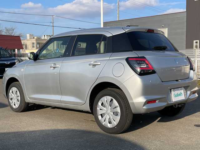 スズキ スイフト XG 道東・釧路十勝 2025(令7)年 0.1千km スターシルバーメタリック ナビなし/4WD　/スズキ　セーフティ　サポート　/前後コーナーセンサー　/レーンアシスト　/デュアルセンサーブレーキサポート/横滑り防止装置　/スマートキー　/プッシュスタート　/純正ＬＥＤヘッドライト