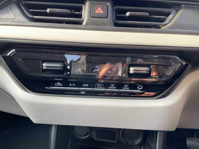 スズキ スイフト XG 道東・釧路十勝 2025(令7)年 0.1千km スターシルバーメタリック ナビなし/4WD　/スズキ　セーフティ　サポート　/前後コーナーセンサー　/レーンアシスト　/デュアルセンサーブレーキサポート/横滑り防止装置　/スマートキー　/プッシュスタート　/純正ＬＥＤヘッドライト