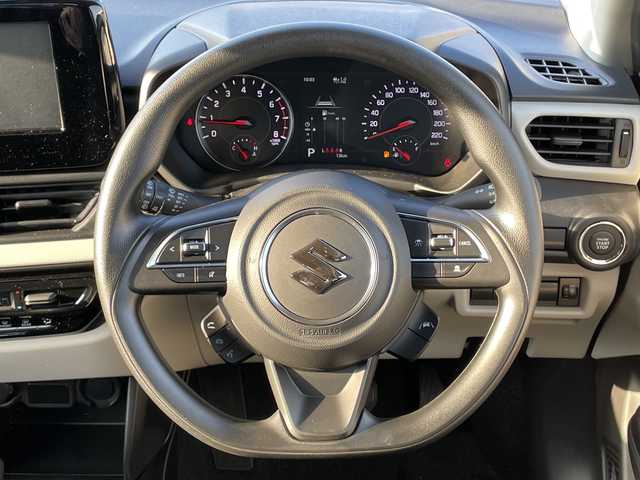 スズキ スイフト XG 道東・釧路十勝 2025(令7)年 0.1千km スターシルバーメタリック ナビなし/4WD　/スズキ　セーフティ　サポート　/前後コーナーセンサー　/レーンアシスト　/デュアルセンサーブレーキサポート/横滑り防止装置　/スマートキー　/プッシュスタート　/純正ＬＥＤヘッドライト