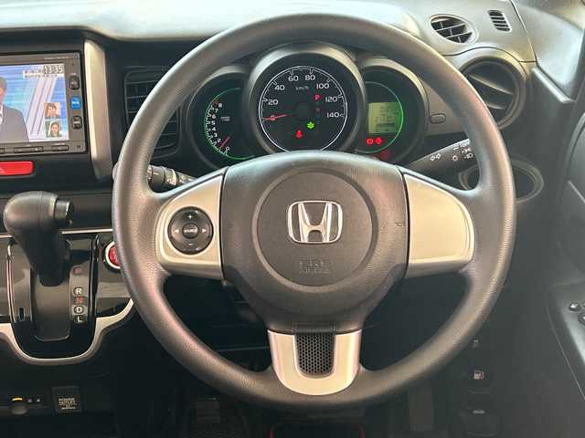 ホンダ Ｎ ＢＯＸ G Lパッケージ 埼玉県 2017(平29)年 1.3万km プレミアムピンクパール 純正メモリーナビ/　　CD/DVD/BT/フルセグ/バックカメラ/左パワースライドドア/ETC/スマートキー×2/禁煙車