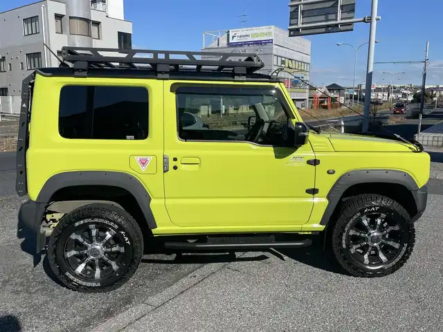 スズキ ジムニー XC 千葉県 2018(平30)年 6万km キネティックイエロー/ブラック スズキセーフティサポート/〇ブレーキサポート/〇誤発信抑制機能/〇車線逸脱防止機能/クルーズコントロール/社外8インチナビ（ケンウッド）/・AM/FM/BTオーディオ/フルセグTV/YOKOHAMA　GEOLANDAR X-AT16インチタイヤ/社外マフラー/IPFオフロードランプ/ルーフキャリア/リアラダー/アルミペダル/ヒルホールドコントロール/ヒルディセントコントロール/ヒーテッドミラー/ヘッドランプウォッシャー/オートライト/ETC/LEDヘッドライト/社外16インチAW/保証書/取扱説明書