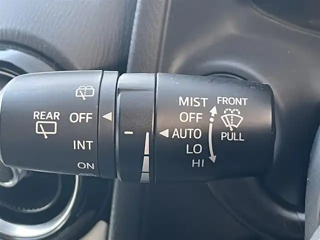 マツダ デミオ XD ツーリング Lパッケージ 岡山県 2014(平26)年 6.8万km ジェットブラックマイカ 登録時走行距離67249km/純正ナビ/フルセグTV(AM/FM/CD/DVD/Bluetooth)/ETC/ヘッドアップディスプレイ/クルーズコントロール/衝突軽減ブレーキ/LEDヘッドライト/パドルシフト/アイドリングストップ/ハーフレザーシート/横滑り防止/オートライト/スマートキー/純正フロアマット/16インチ純正AW/社外レーダー探知機