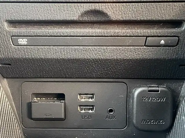 マツダ デミオ XD ツーリング Lパッケージ 岡山県 2014(平26)年 6.8万km ジェットブラックマイカ 登録時走行距離67249km/純正ナビ/フルセグTV(AM/FM/CD/DVD/Bluetooth)/ETC/ヘッドアップディスプレイ/クルーズコントロール/衝突軽減ブレーキ/LEDヘッドライト/パドルシフト/アイドリングストップ/ハーフレザーシート/横滑り防止/オートライト/スマートキー/純正フロアマット/16インチ純正AW/社外レーダー探知機