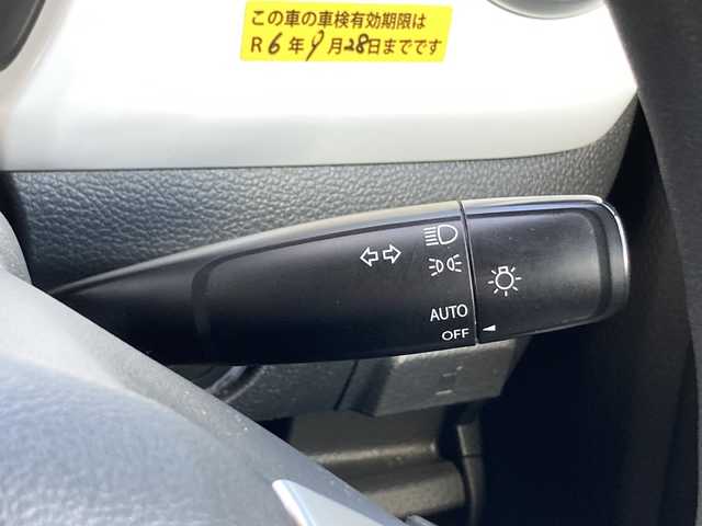 車両画像14