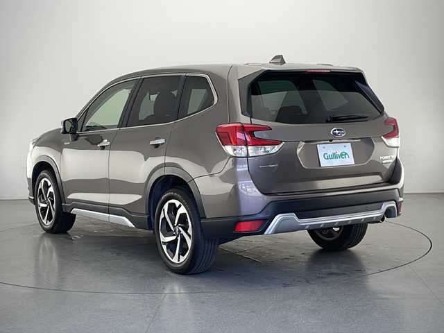 スバル フォレスター ハイブリッド アドバンス 長野県 2023(令5)年 5万km 茶 レンタアップ/4WD/社外メモリナビ&ワンセグTV&CD&DVD&BT/アイサイト/アダプティブクルーズコントロール/レーンキープアシスト/車線逸脱警報/衝突軽減ブレーキ/ブラインドスポットモニター/コーナーセンサー/社外前後ドライブレコーダー/寒冷地仕様/リアフォグランプ/ハーフレザーシート/前席シートヒーター/前席パワーシート/運転席シートメモリ/ステアリングスイッチ/ステアリングヒーター/パドルシフト/サイドカメラ/バックカメラ/ビルトインETC/LEDヘッドライト/オートライト/フロントフォグランプ/電動格納ミラー/ウィンカーミラー/ドアミラーヒーター/電動ホールド/オートビークルホールド/純正18インチAW装着/純正フロアマット/プッシュスタート/スマートキー/スペアキー1本/取扱説明書/保証書